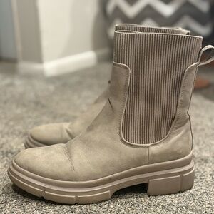 Xappeal Tan Ankle Boots size 8